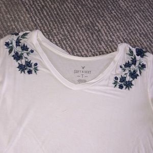 American Eagle soft and sexy tee